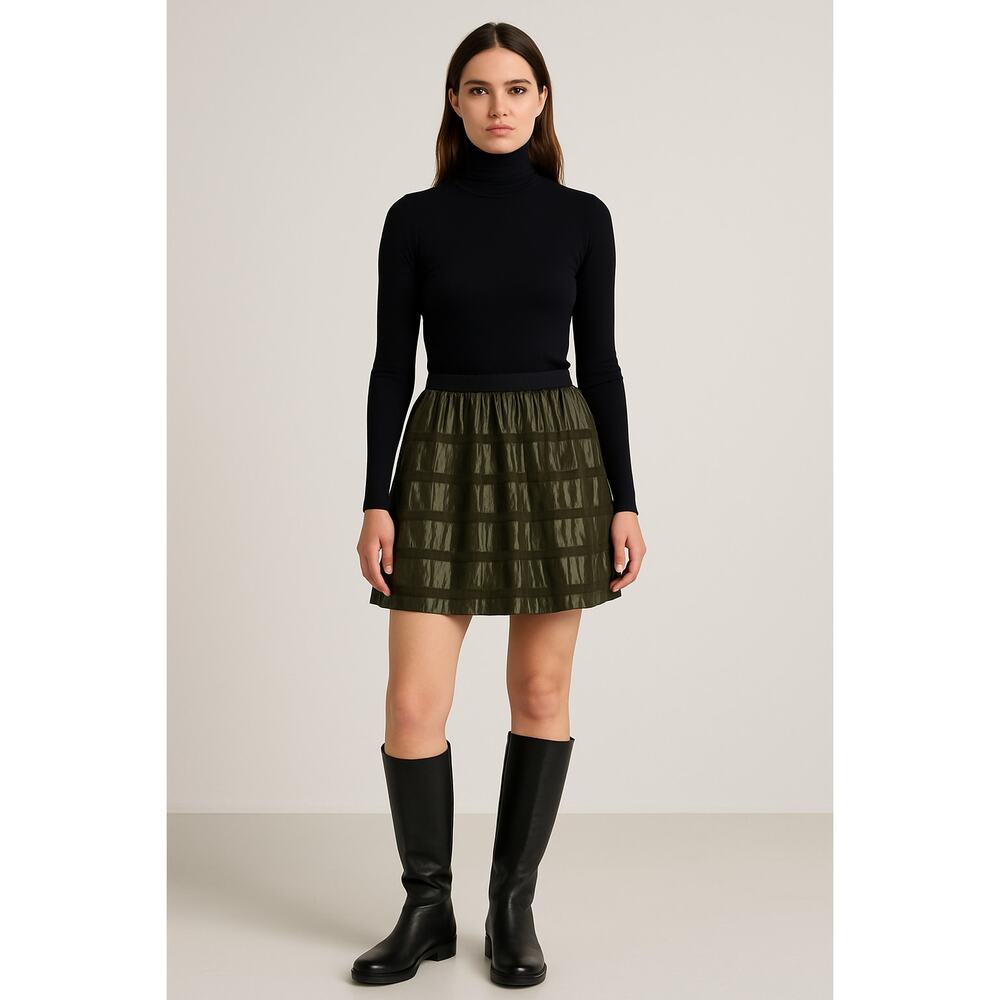 BANANA REPUBLIC olive green silk a line short skirt size 8 elastic waist
